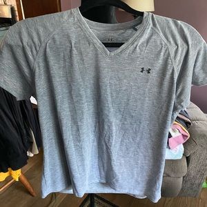 Under Armour V-Neck Short Sleeve